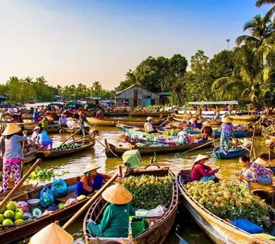 Cai Rang Floating Market