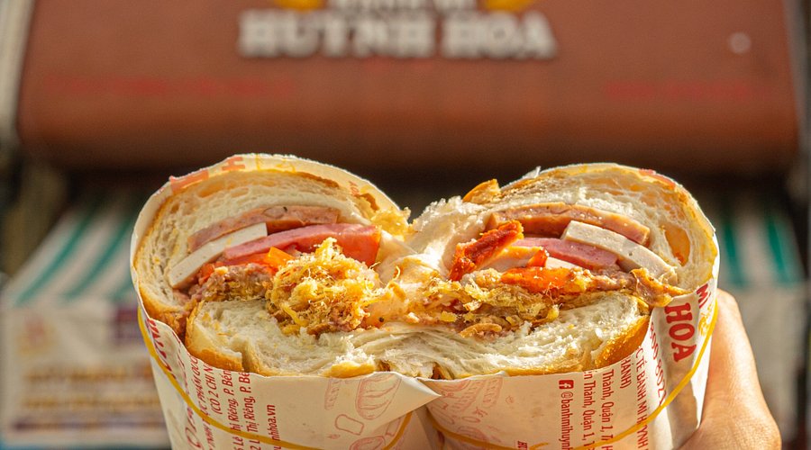 Banh Mi Huynh Hoa the most famous banh mi in HCMC