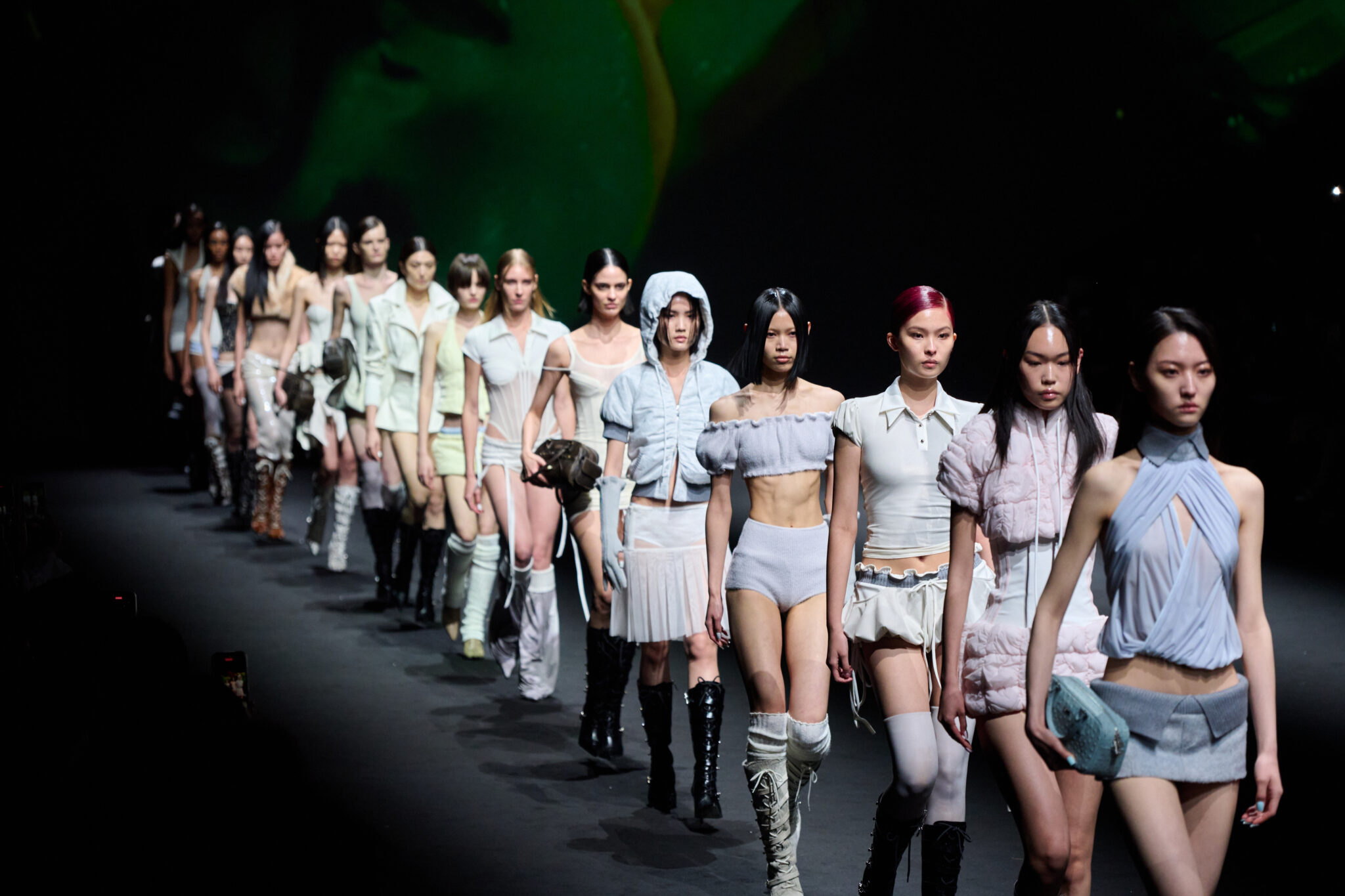 Clothing Haul in HCMC: 5 Brands You Shouldn’t Miss